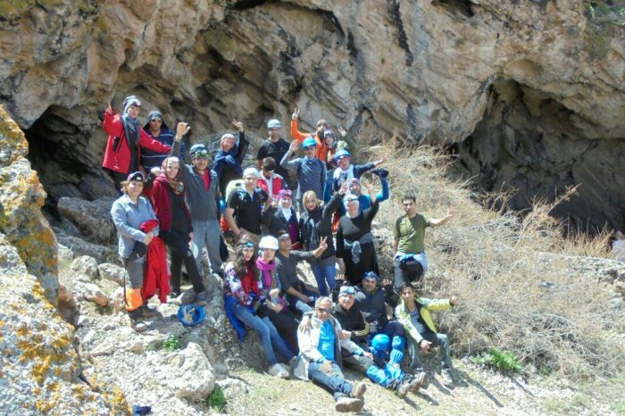 روستای هرانده غار بورنیک